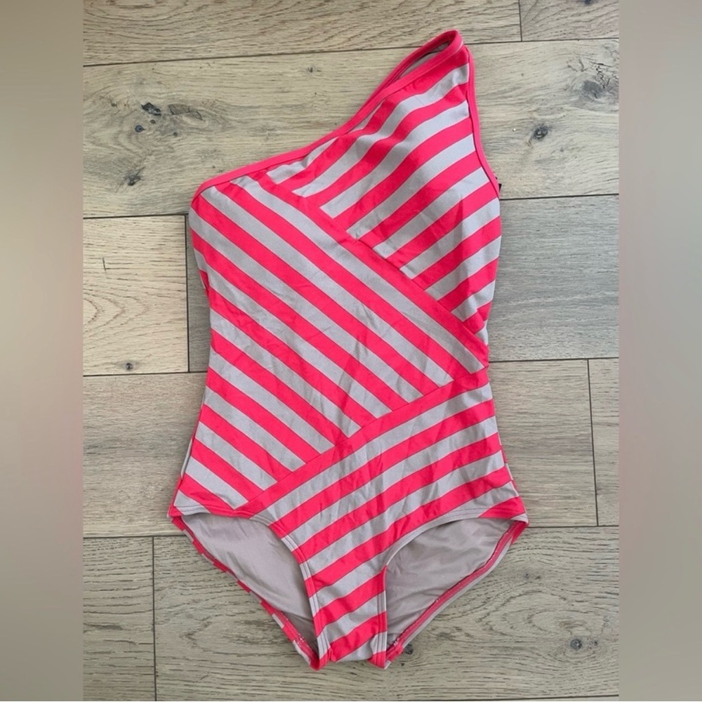 NWT 10 DKNY Red/White Striped One Piece Swimsuit